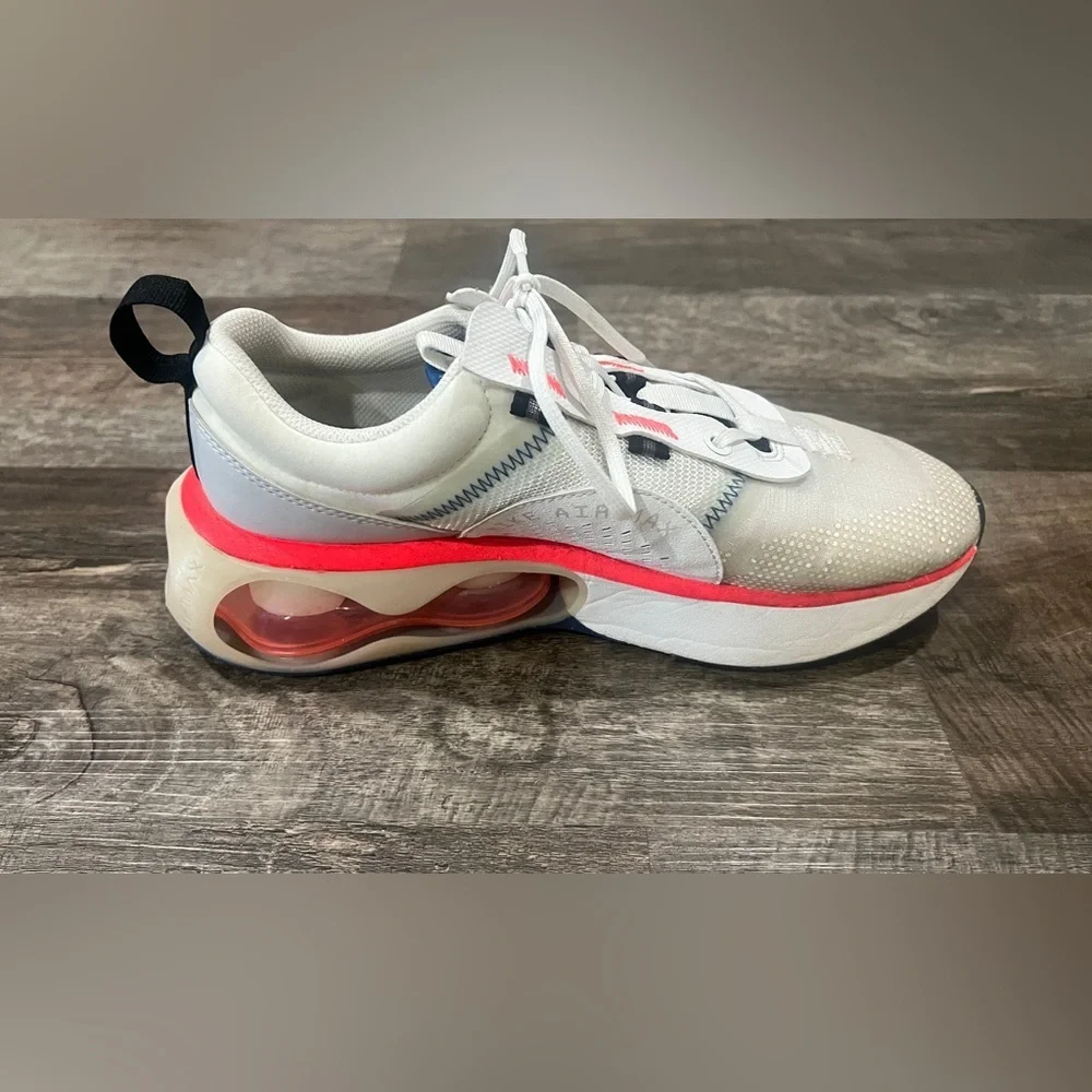 Nike Kids White and Neon Pink Sneakers